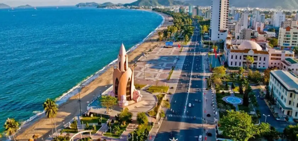 Gợi ý đi du lịch Tết Nguyên đán 2025: 10 Địa điểm phải đi Gợi ý đi du lịch Tết Nguyên đán 2025: 10 Địa điểm không thể bỏ qua