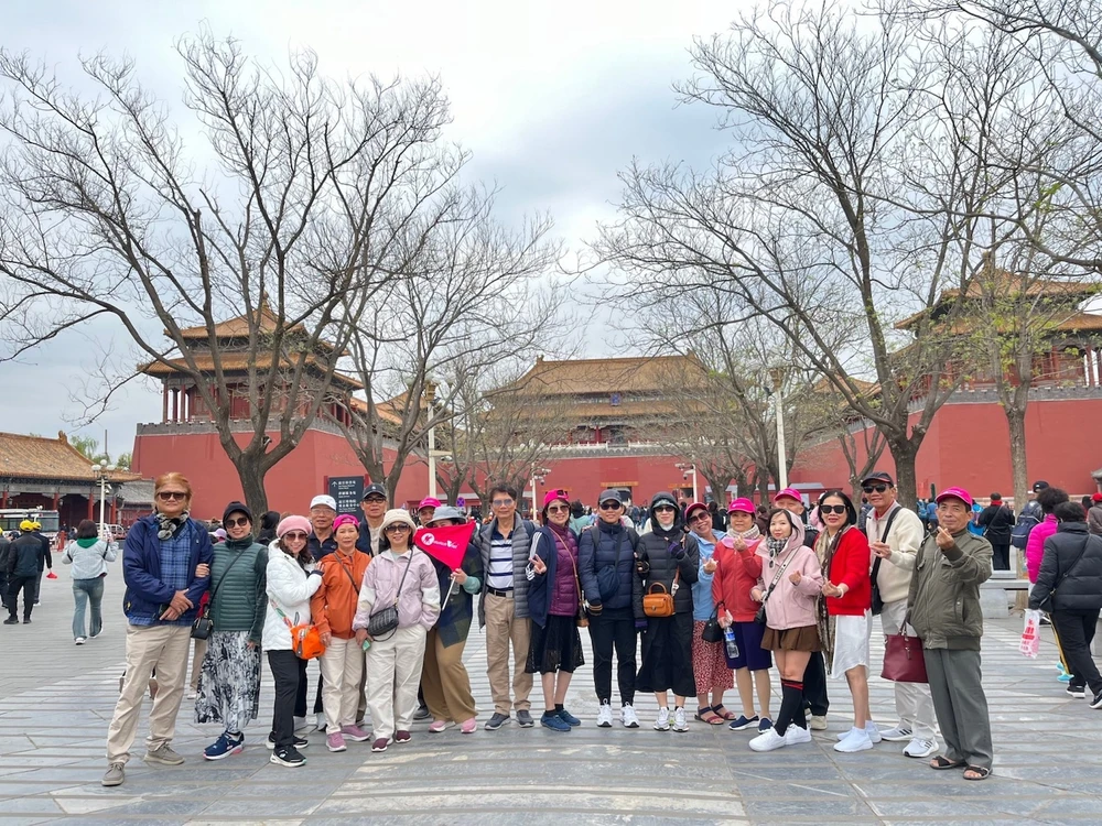 Xu hướng du lịch xuyên Tết của người trẻ: "Xách ba lô lên và đi" trải nghiệm một cái Tết khác biệt Xu hướng du lịch xuyên Tết của người trẻ: “Xách ba lô lên và đi” trải nghiệm một cái Tết khác biệt