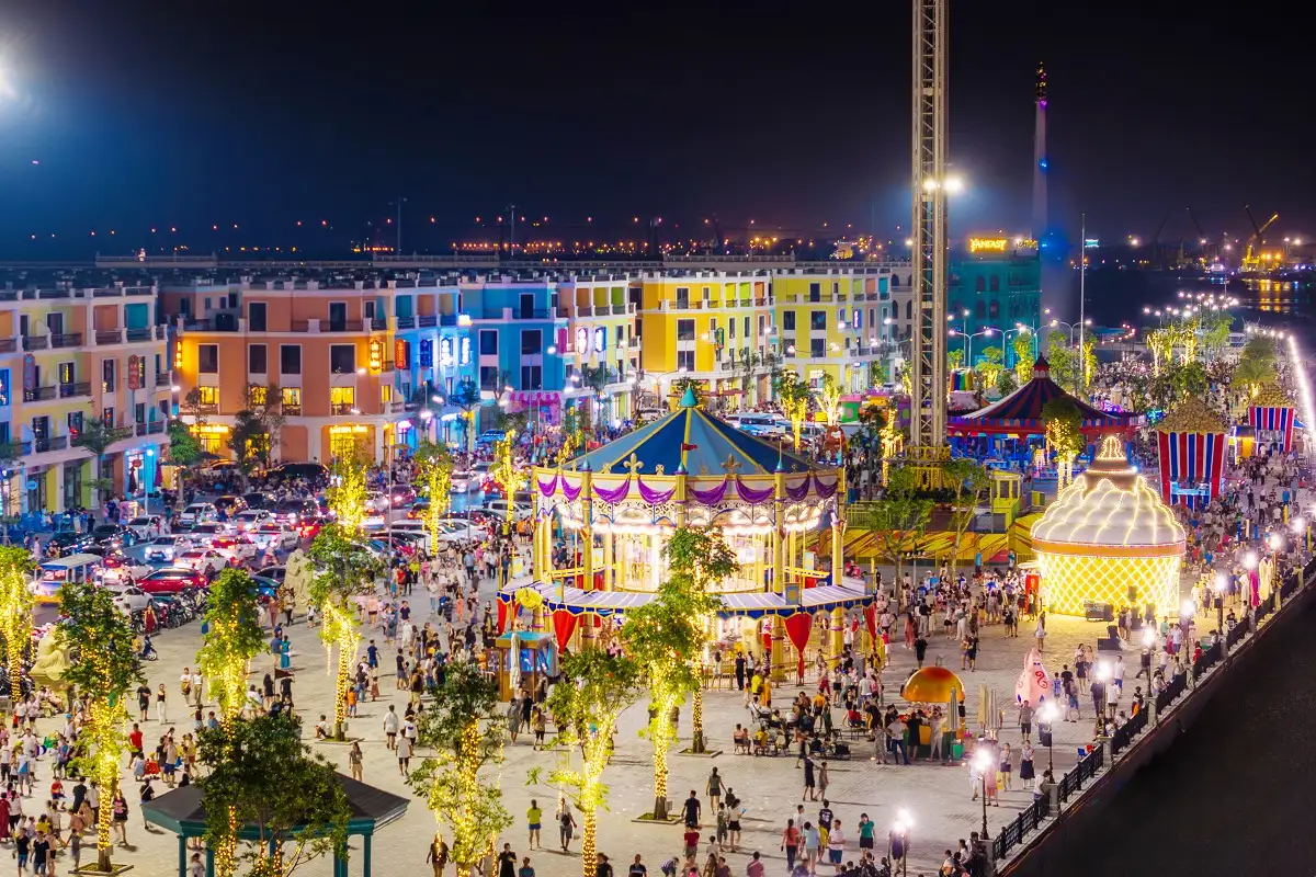 8WONDER 2025 - Đại nhạc hội quốc tế tại Vũ Yên 8WONDER 2025: Đại nhạc hội quốc tế tại Vũ Yên, Hải Phòng