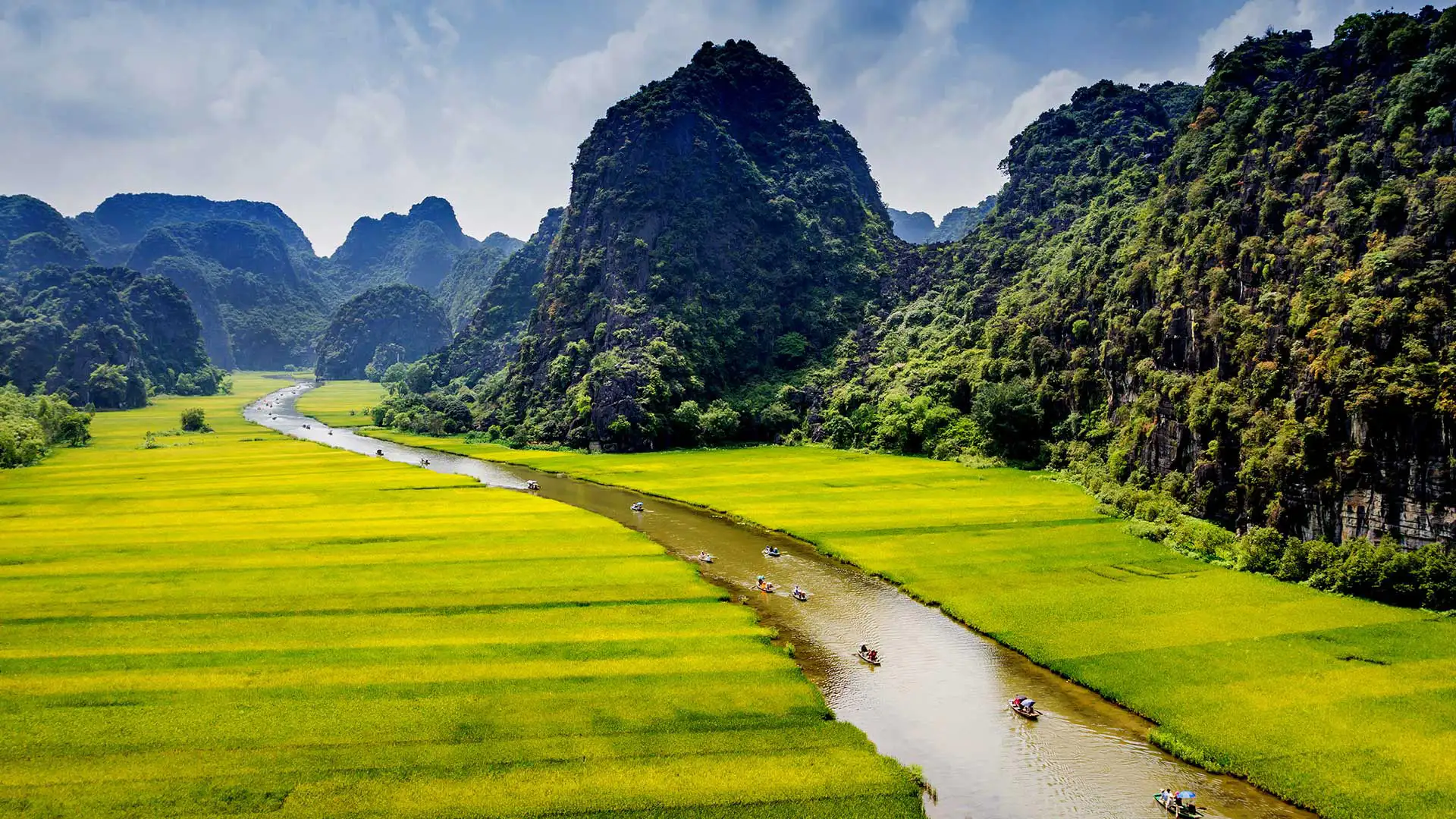 Khu Du Lịch Tam Cốc Bích Động - Nam Thiên Đệ Nhị Động Khu Du Lịch Tam Cốc – Bích Động: Vẻ đẹp “Nam Thiên Đệ Nhị Động”