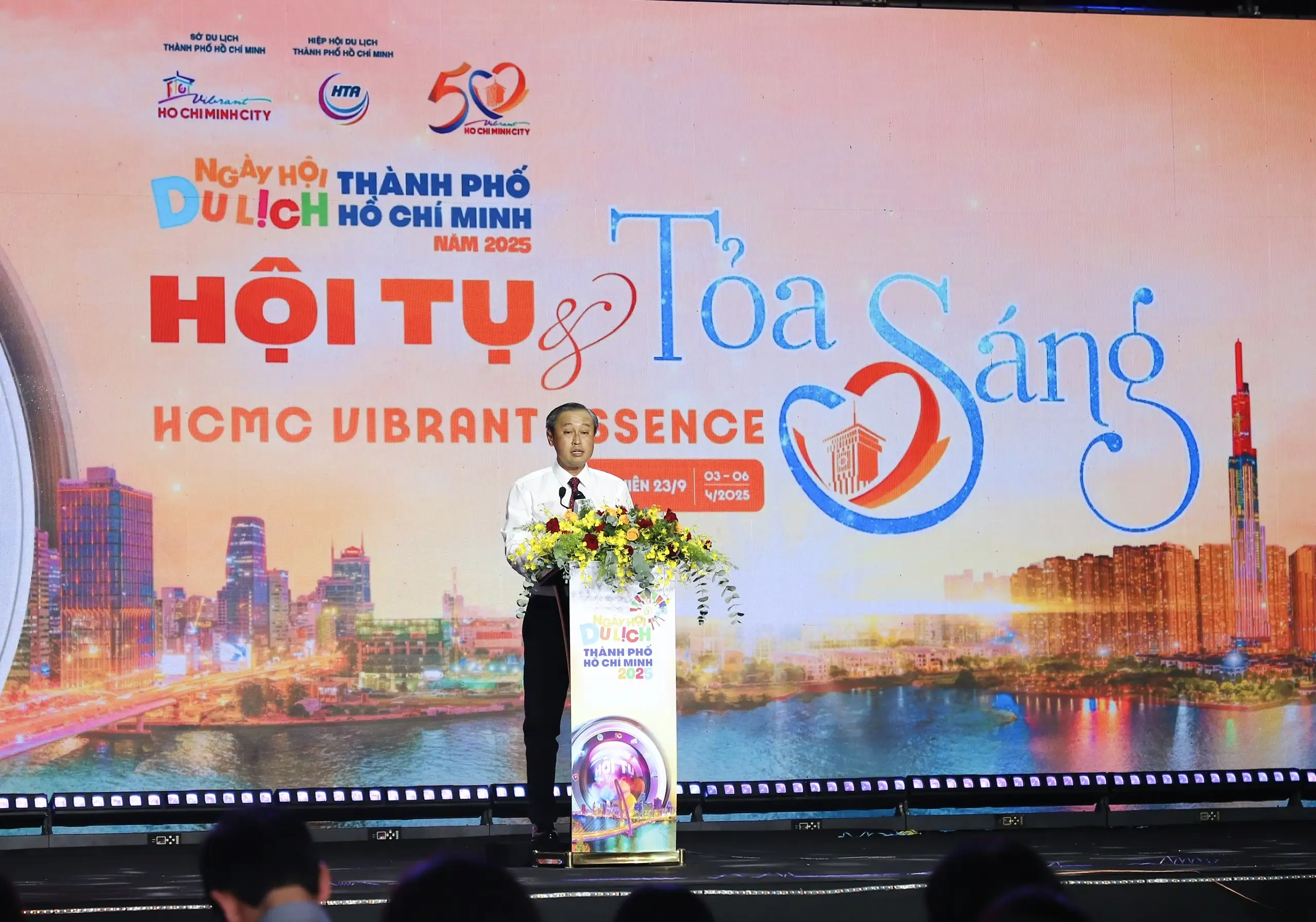 Ngày hội du lịch TP.HCM 2025 sôi động với doanh thu khủng Ngày hội du lịch TP.HCM 2025 sôi động với doanh thu khủng