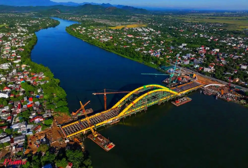 Cầu Nguyễn Hoàng - Biểu tượng mới của cố đô Huế Cầu Nguyễn Hoàng – Biểu tượng mới của cố đô Huế