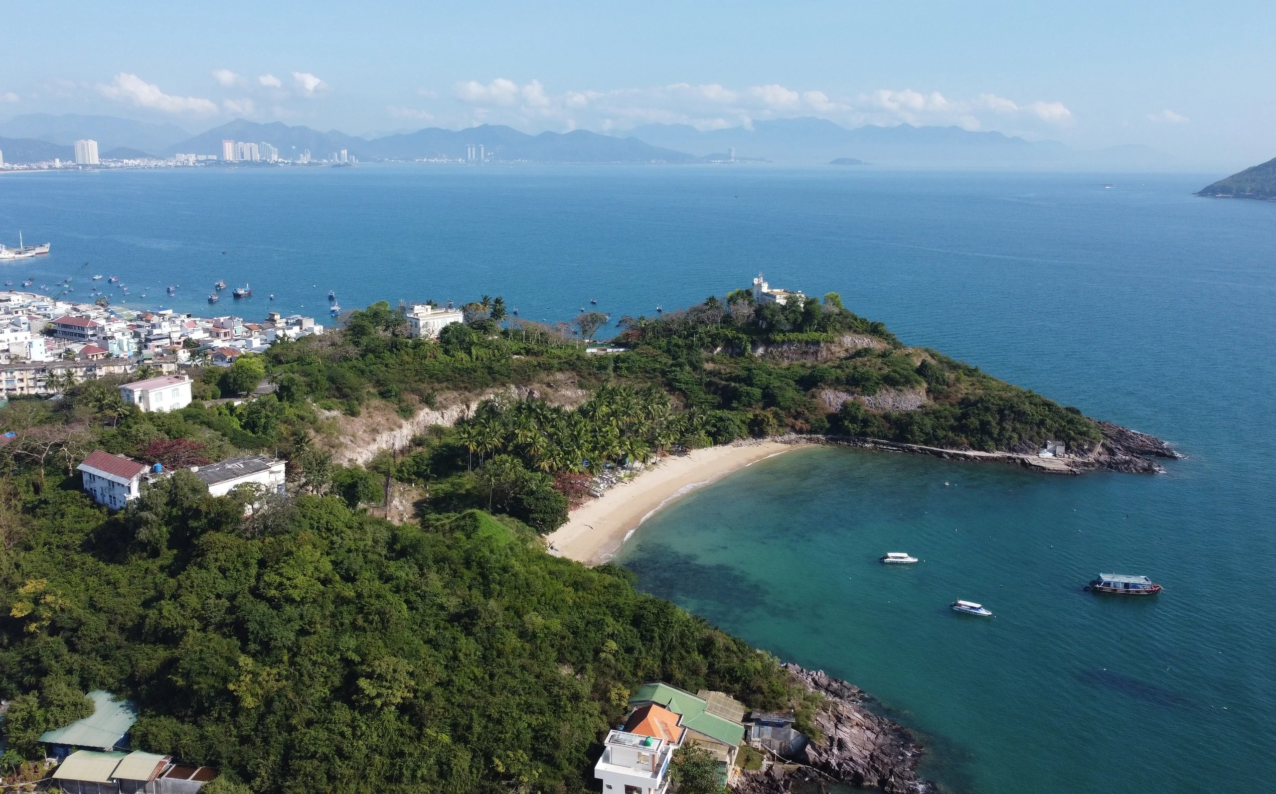 Vịnh Nha Trang – Tuyệt tác thiên nhiên của Việt Nam