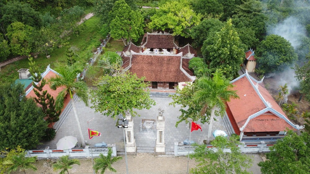 Đền vua Mai Nghệ An - Di tích lịch sử và lễ hội truyền thống Đền vua Mai Nghệ An – Di tích lịch sử và lễ hội truyền thống
